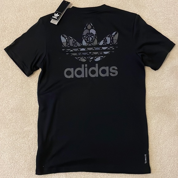 Adidas Tshirt, sz small - Picture 3 of 4